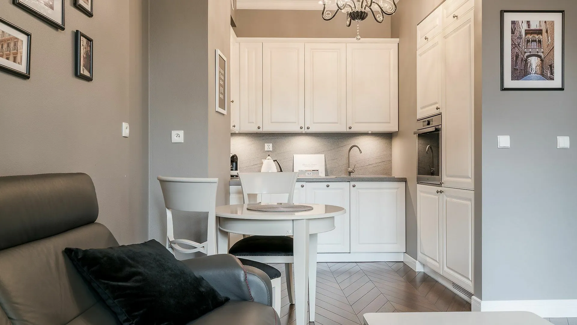 Apartment Rentplanet - Apartamenty Laciarska Wroclaw Poland