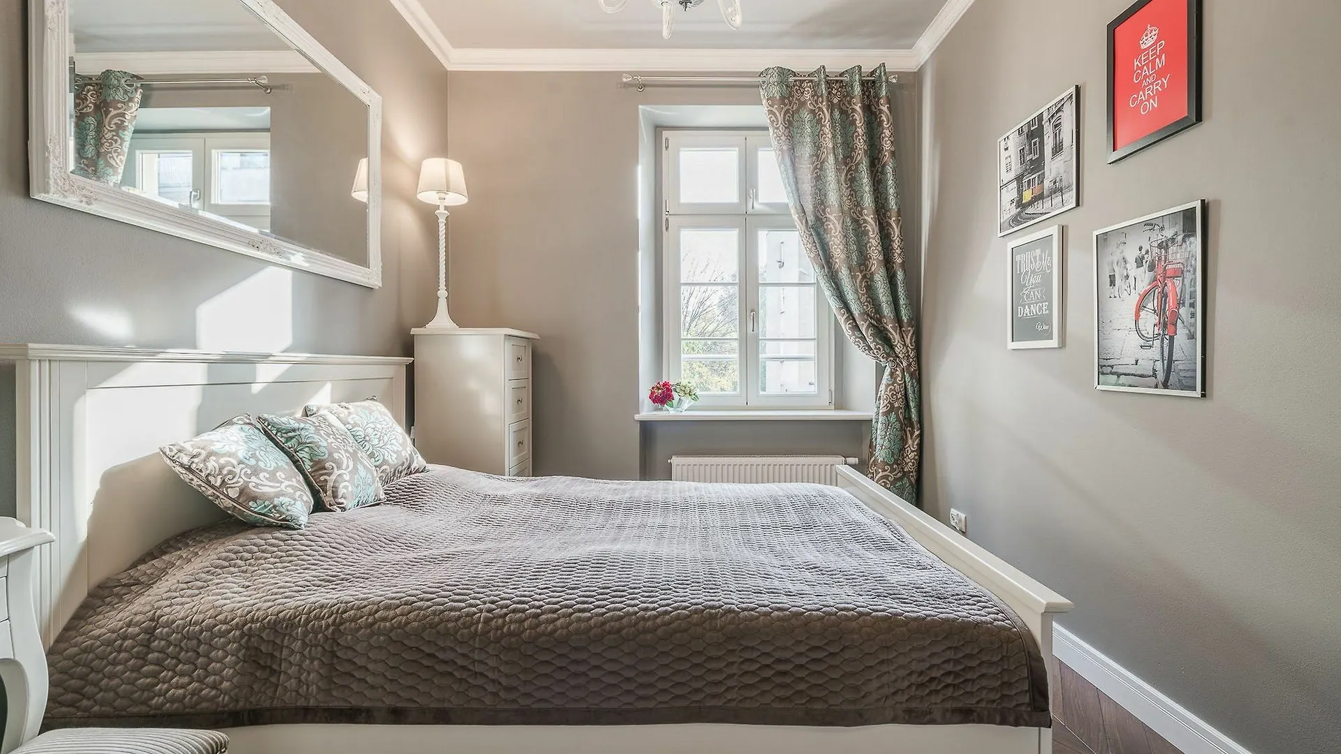 Apartment Rentplanet - Apartamenty Laciarska Wroclaw